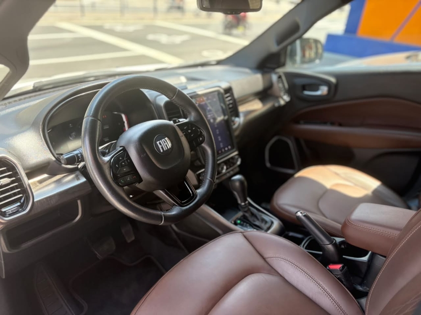fiat toro 2.0 16v turbo diesel ranch 4wd at9 4p automatico 202211