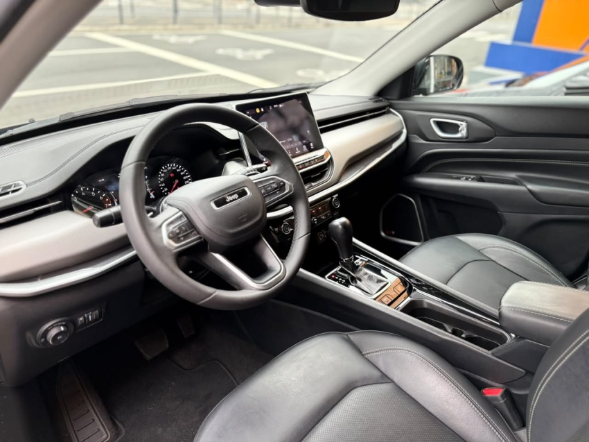 jeep compass 1.3 t270 turbo flex longitude at6 5p automatico 202311