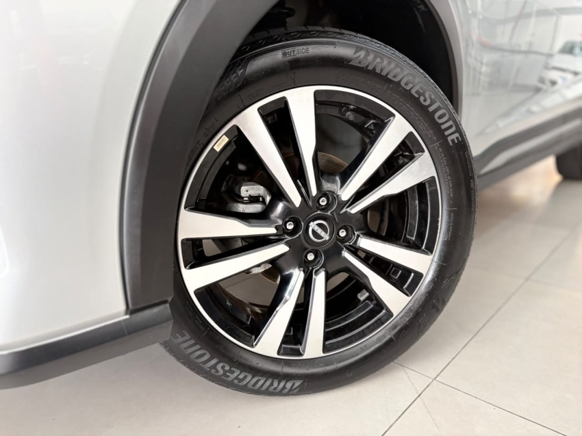 nissan kicks 1.6 16v flexstart advance xtronic flex 5p automatico 20243