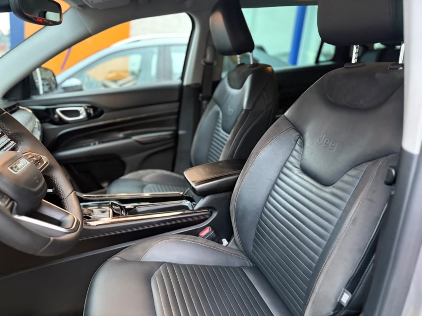 jeep commander 1.3 t270 turbo flex limited at6 4p automatico 202210