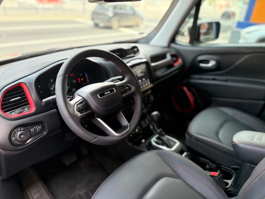 jeep renegade 1.3 t270 turbo flex trailhawk 4x4 at9 5p automatico 202510