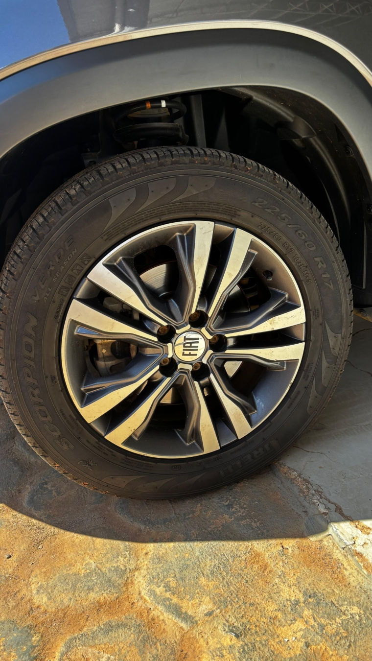 fiat toro 21/22 1.3 turbo 270 flex freedom at6 fiat toro 21/22 1.3 turbo 270 flex freedom at6