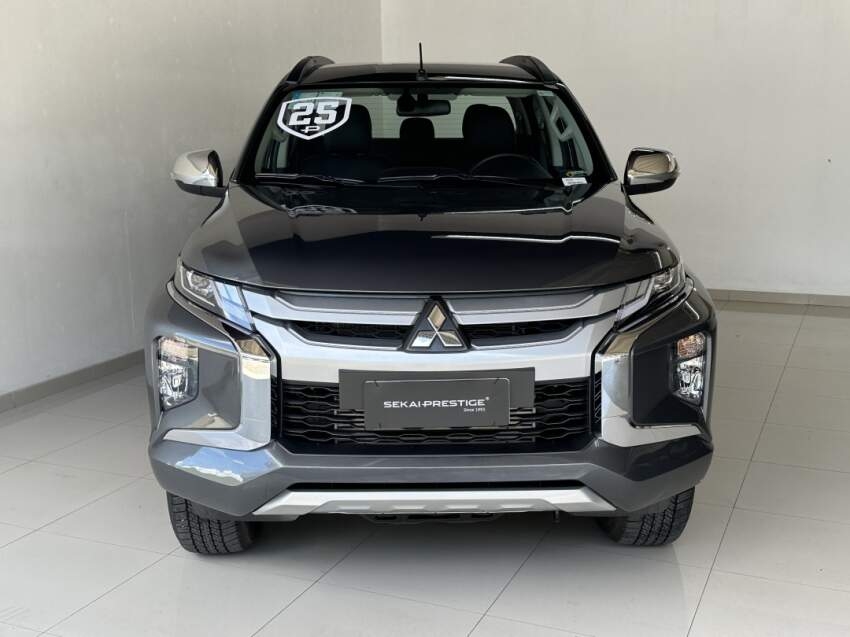 mitsubishi l200 triton sport hpe 2025