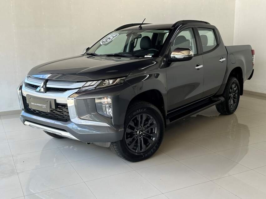 mitsubishi l200 triton sport hpe 2025