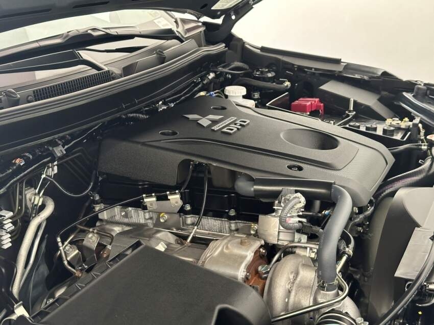 mitsubishi l200 triton sport hpe 2025
