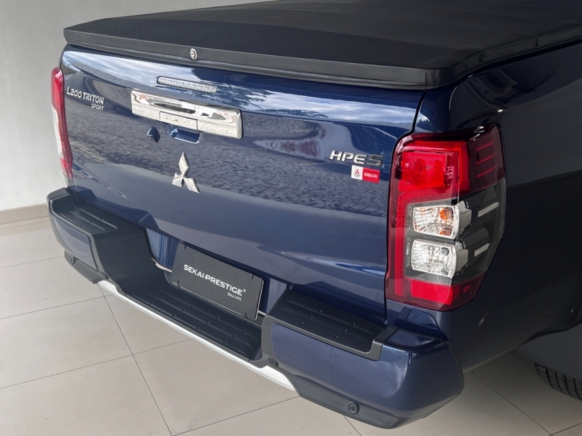 mitsubishi l200 triton sport hpes 2023