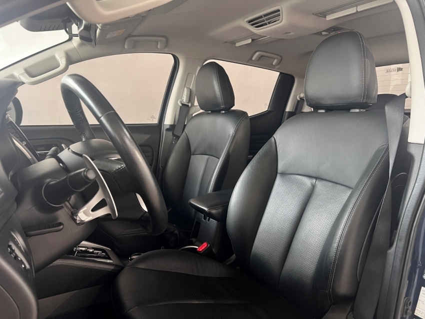 mitsubishi l200 triton sport hpes 2023