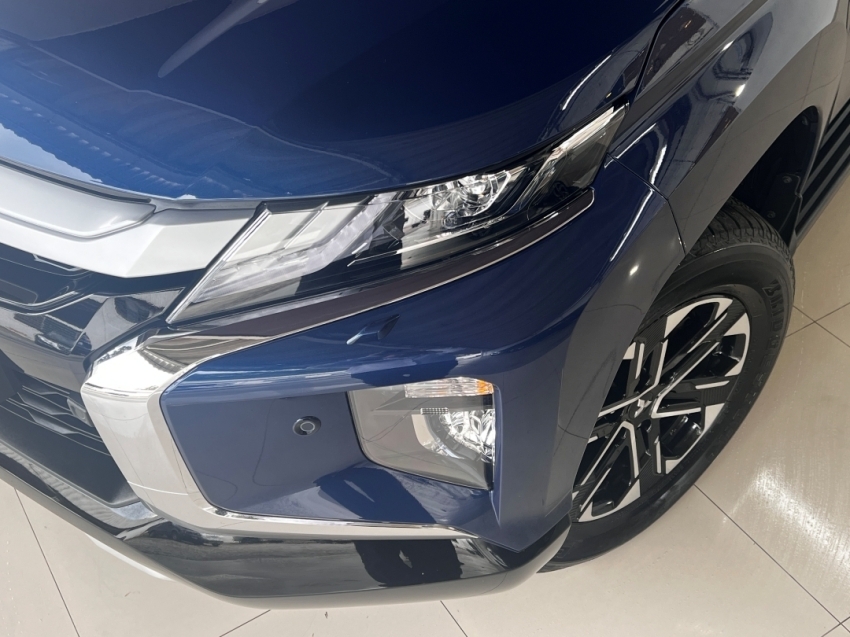 mitsubishi l200 triton sport hpes 2023
