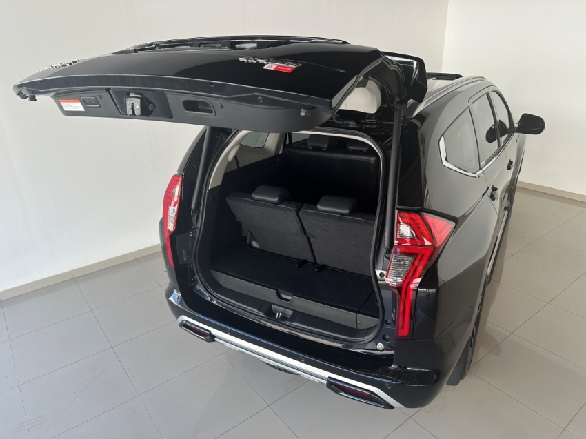 mitsubishi pajero sport legend 2024