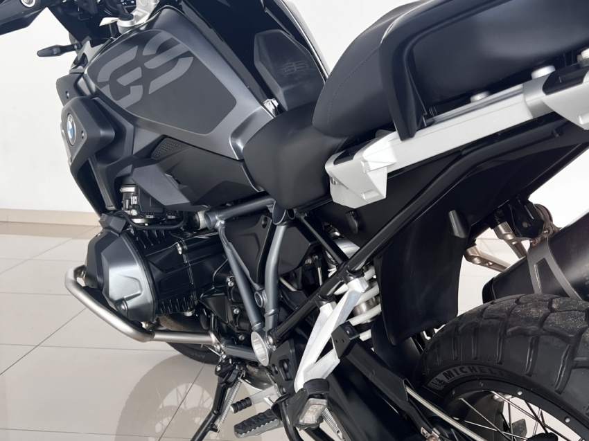 bmw gs1250 triple black 2023