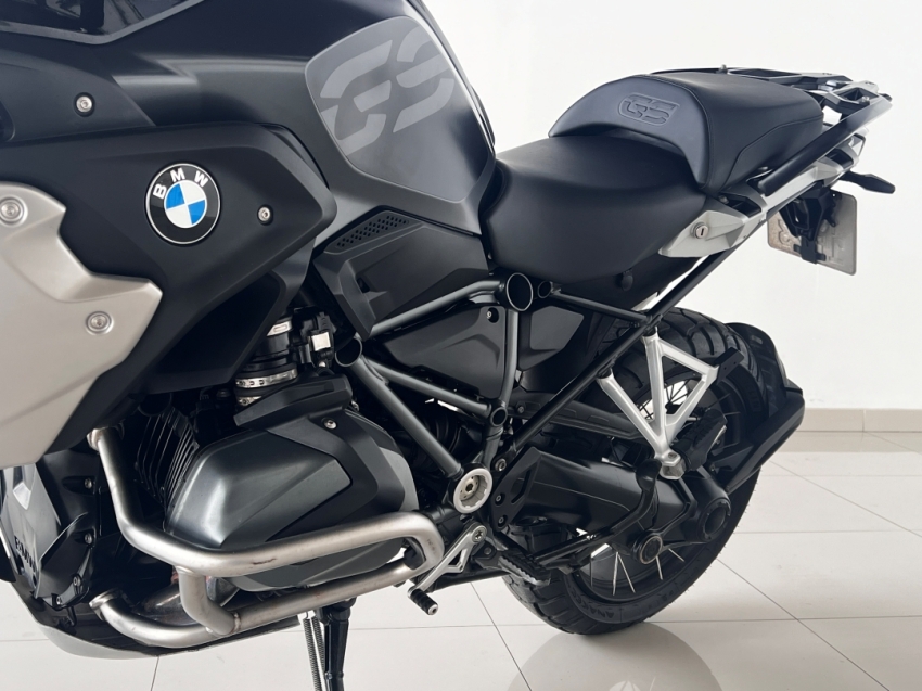 bmw gs1250 triple black 2023