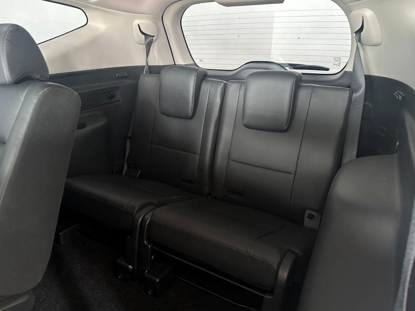 mitsubishi pajero sport legend 2024