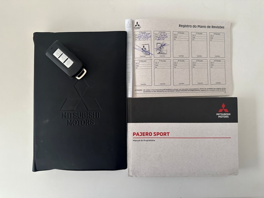 mitsubishi pajero sport legend 2024
