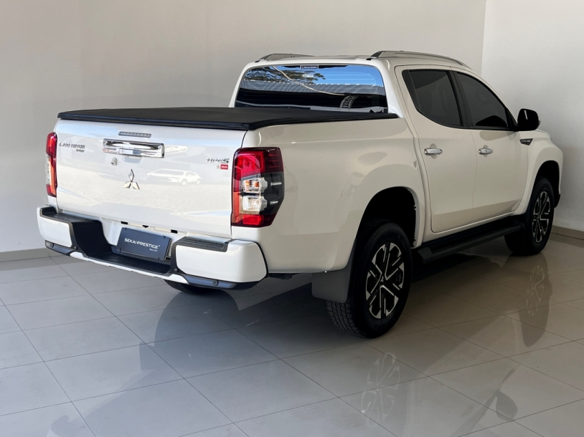 mitsubishi l200 triton sport hpes 2025