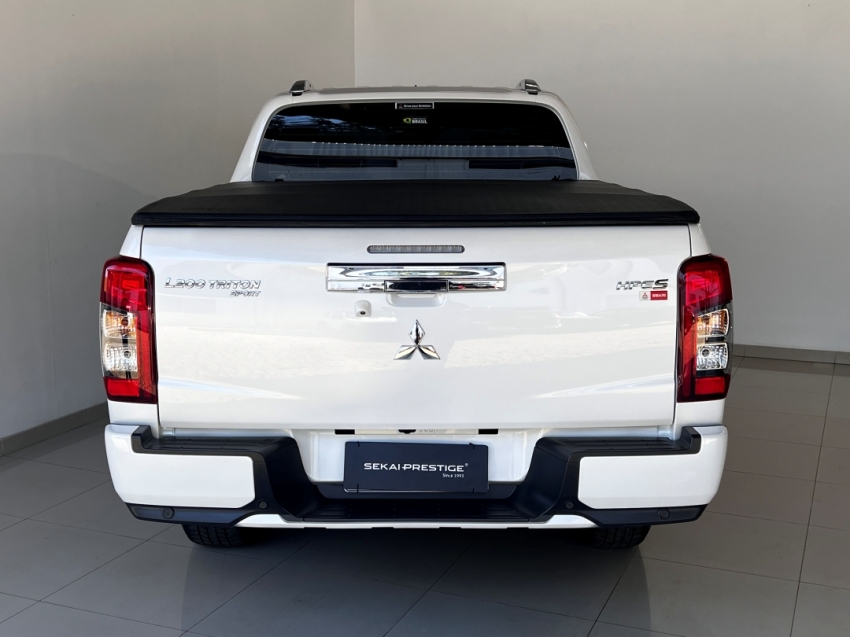 mitsubishi l200 triton sport hpes 2025