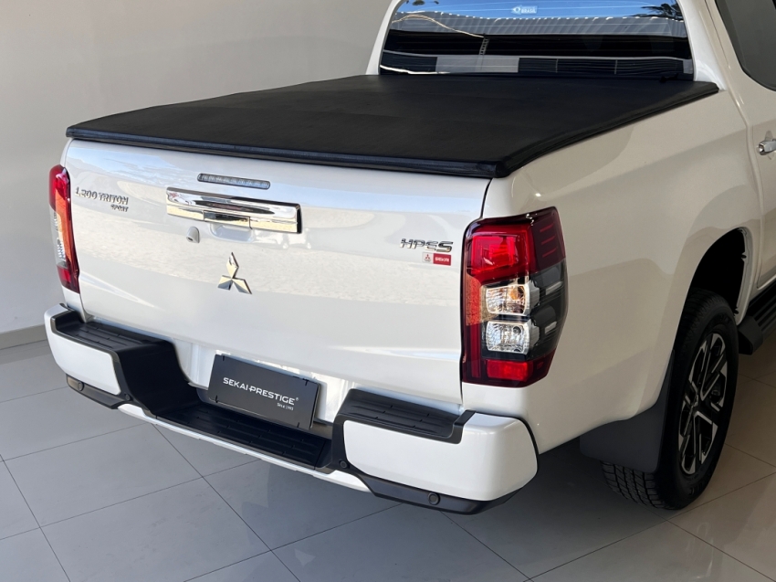 mitsubishi l200 triton sport hpes 2025