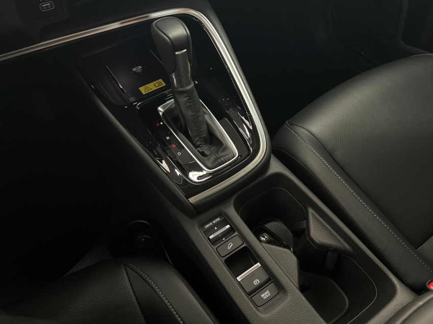 honda hrv touring 2025