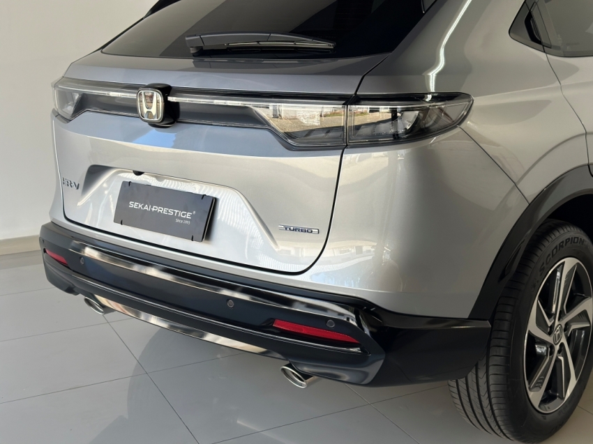 honda hrv touring 2025