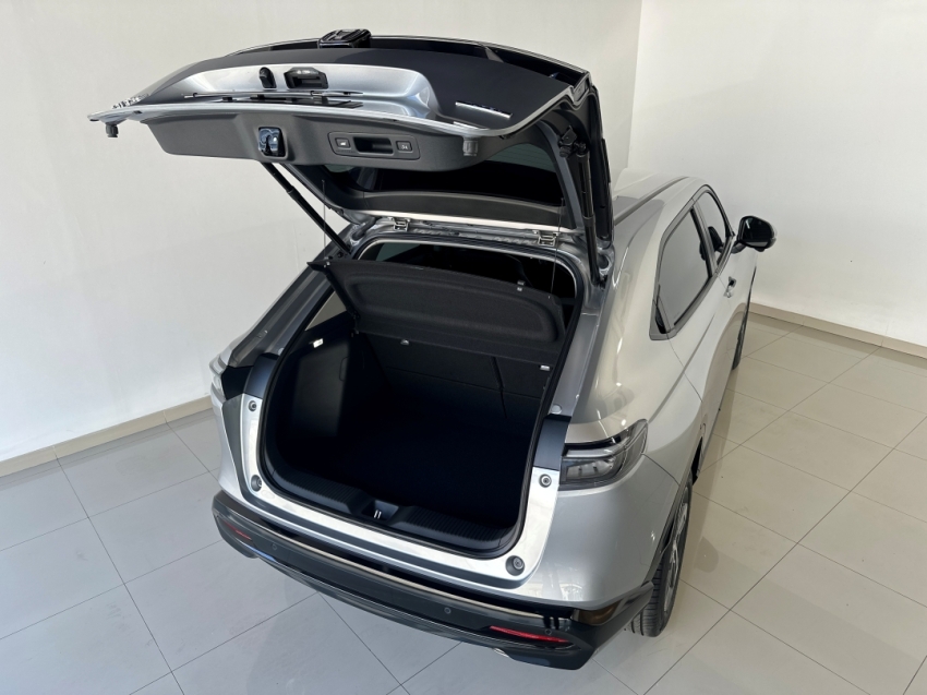 honda hrv touring 2025