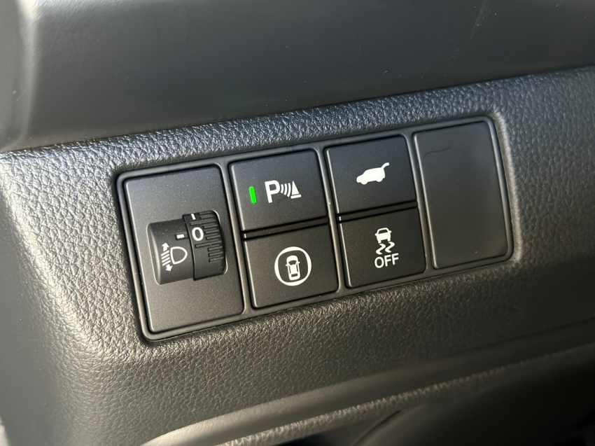 honda hrv touring 2025