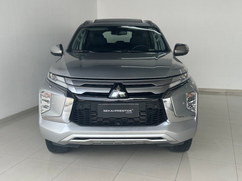 mitsubishi pajero sport hpes 2024