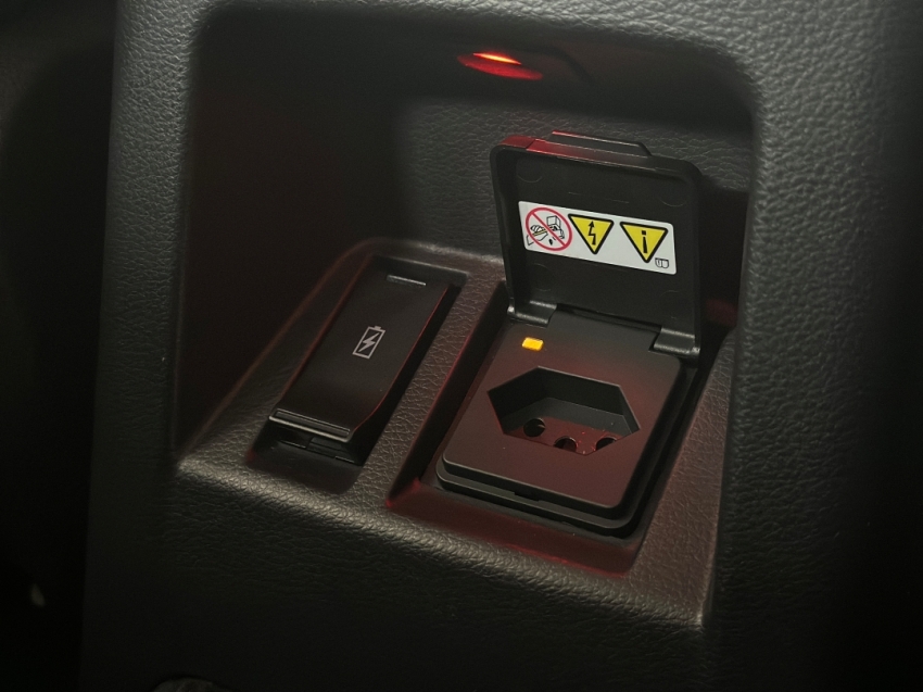 mitsubishi pajero sport hpes 2024