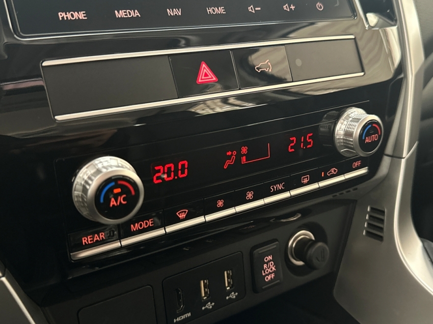 mitsubishi pajero sport hpes 2024