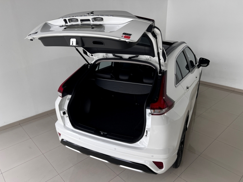 mitsubishi eclipse cross hpes 2025