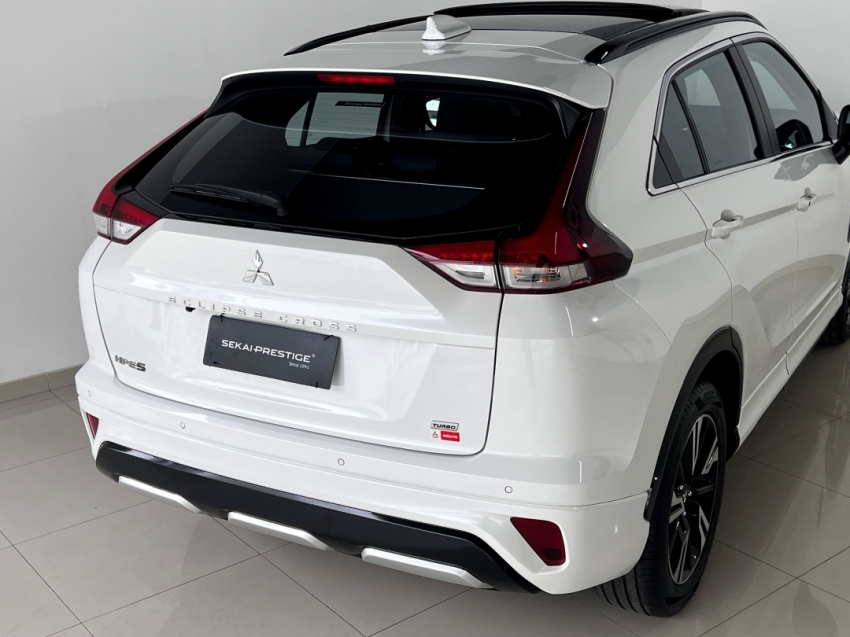 mitsubishi eclipse cross hpes 2025
