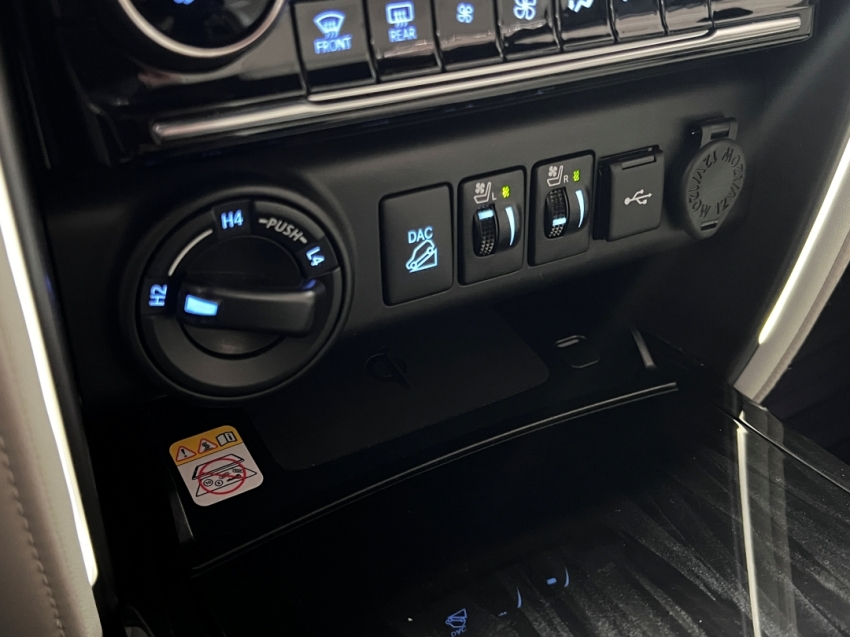 toyota hilux sw4 diamond 2024