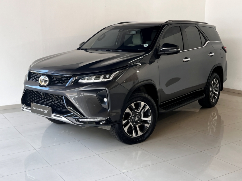 toyota hilux sw4 diamond 2024 toyota hilux sw4 diamond 2024