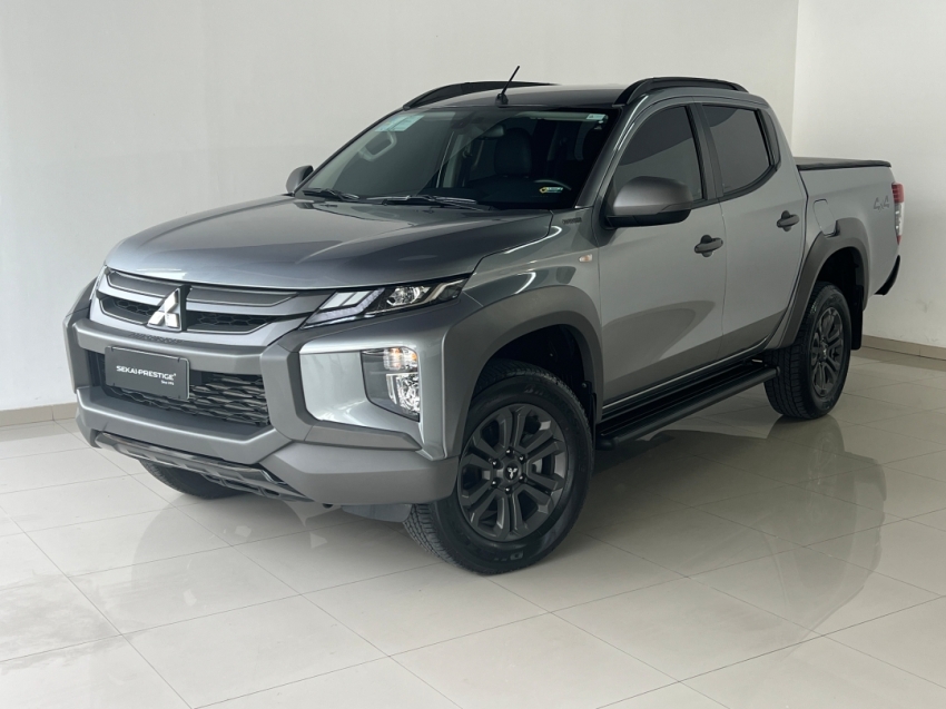 mitsubishi l200 triton sport outdoor plus 2025