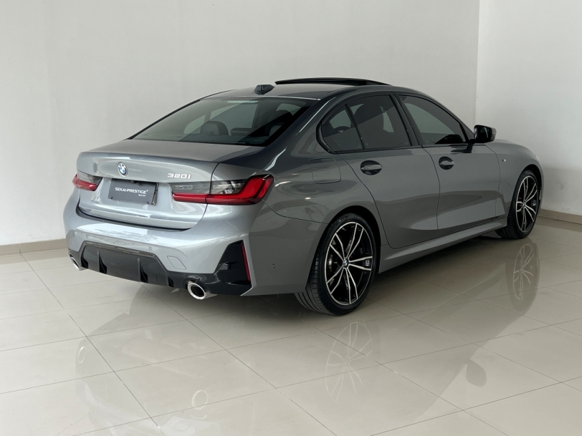 bmw 320i 2.0 m sport flex 2023