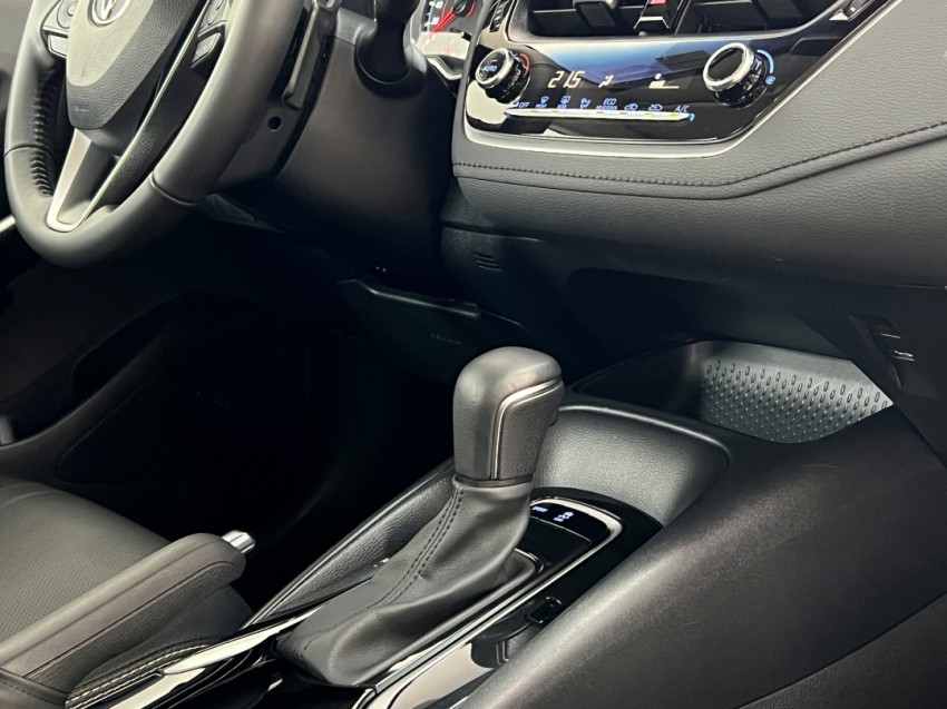 toyota corolla xei 202325