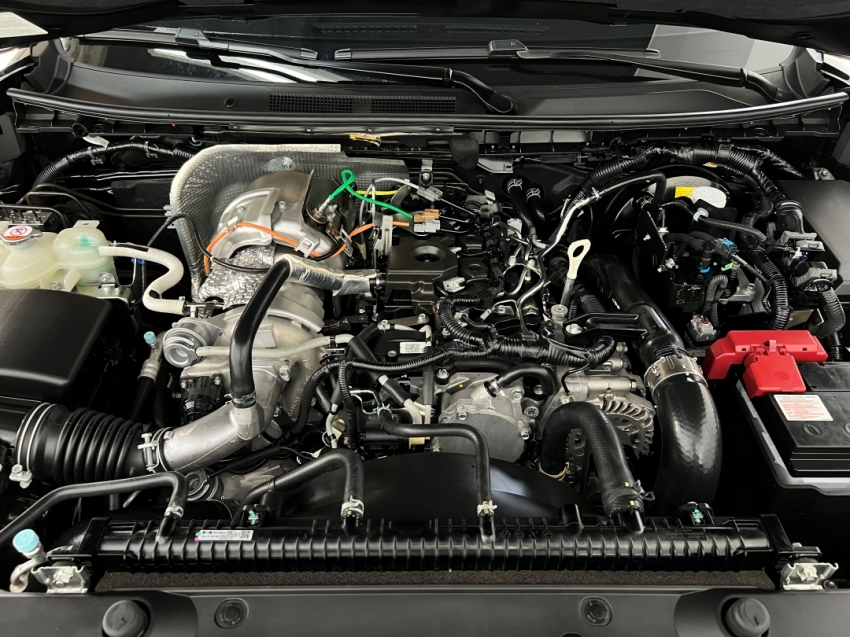 mitsubishi all new triton hpe 202613