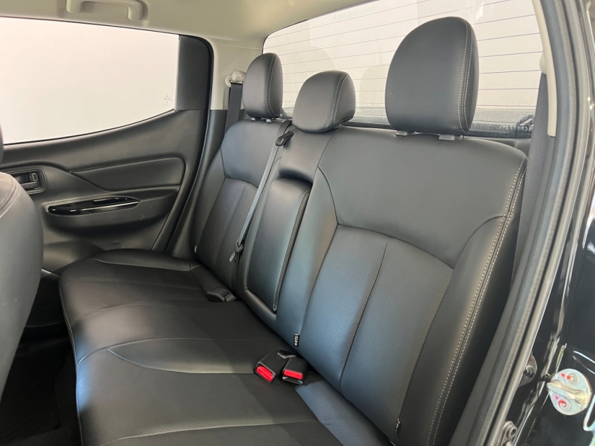 mitsubishi l200 triton sport outdoor plus 202512