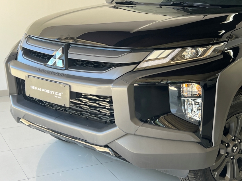 mitsubishi l200 triton sport outdoor plus 202530