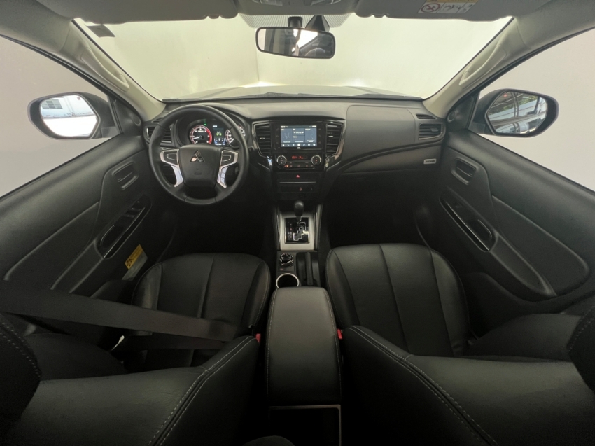 mitsubishi l200 triton sport outdoor plus 202523