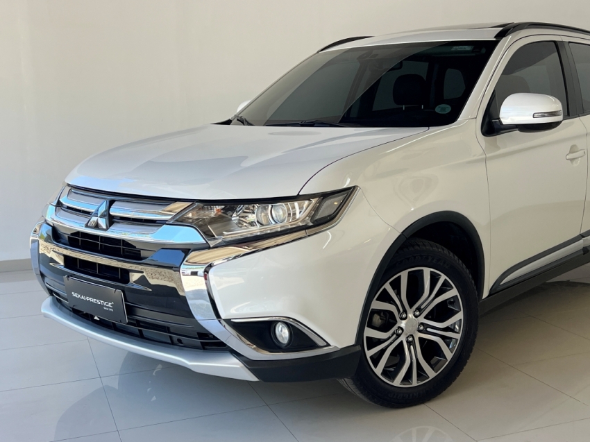 mitsubishi outlander 2.0 201613