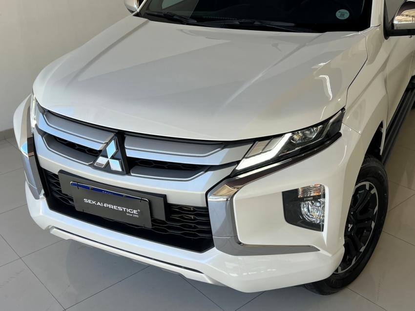 mitsubishi l200 triton sport hpe 202420