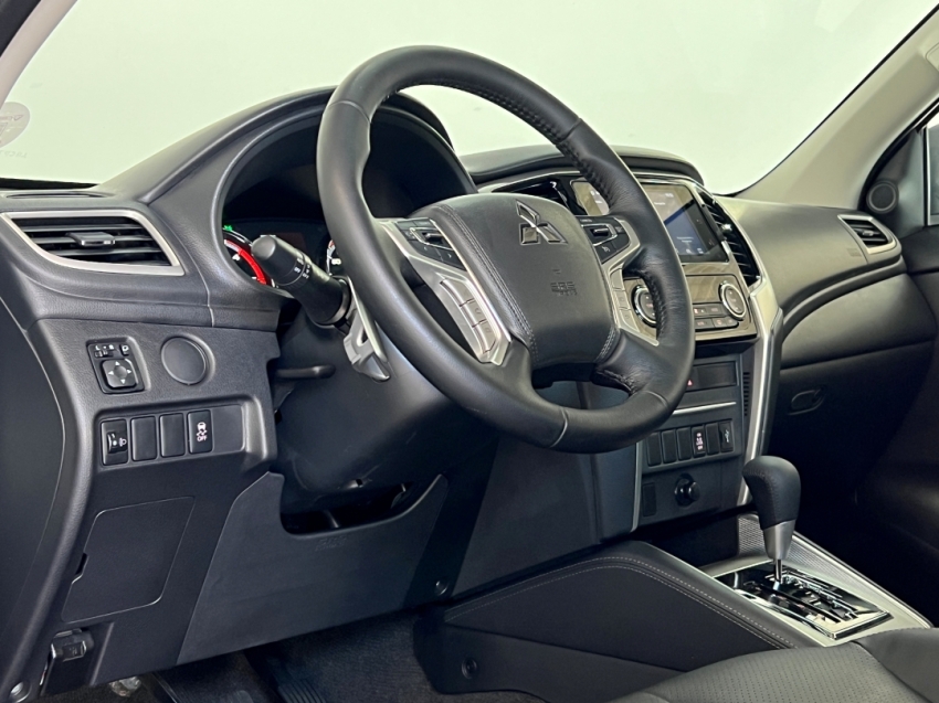 mitsubishi l200 triton sport hpe 202422