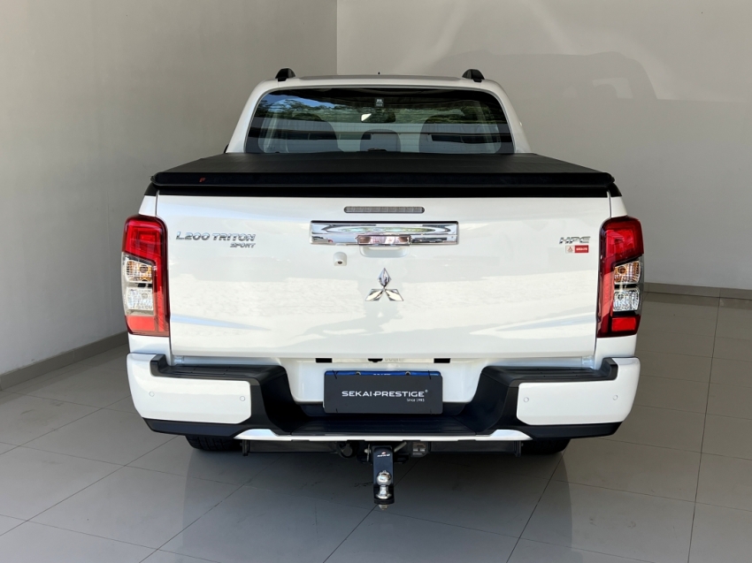 mitsubishi l200 triton sport hpe 20243