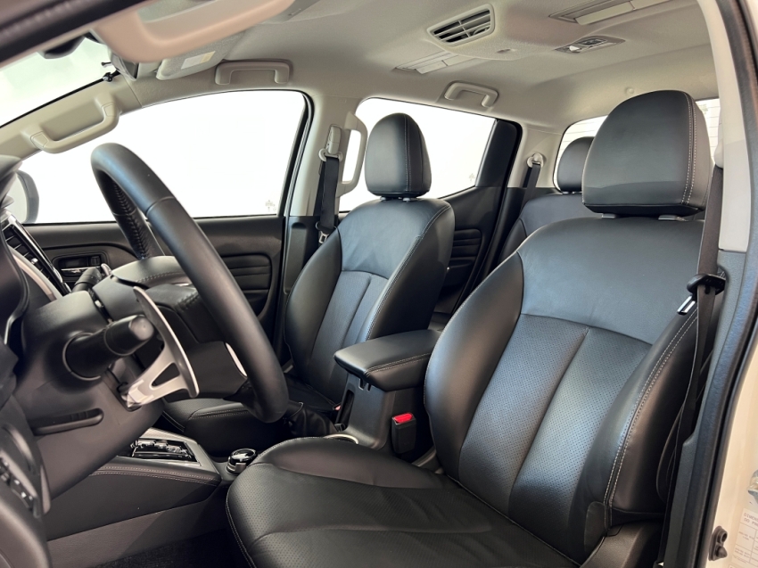 mitsubishi l200 triton sport hpe 202411