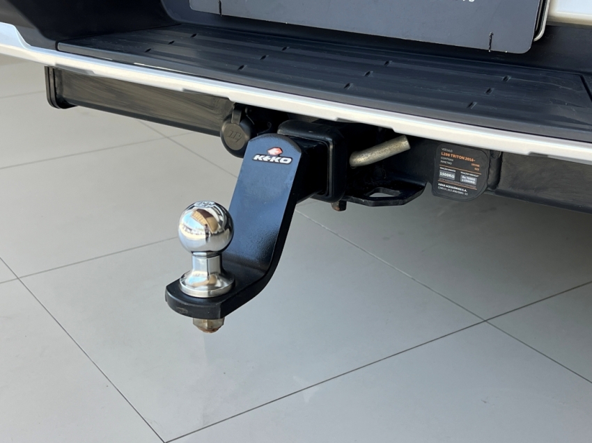 mitsubishi l200 triton sport hpe 202429