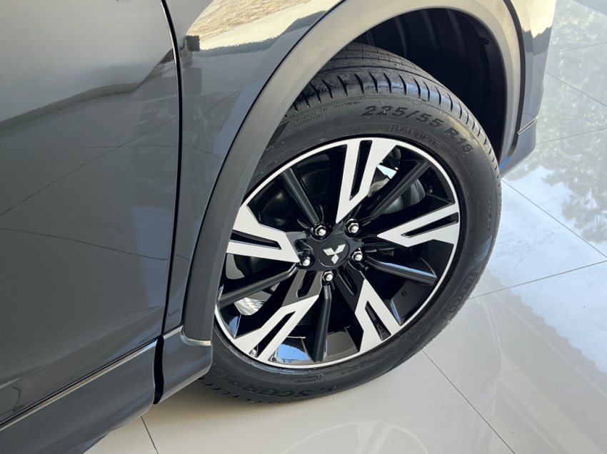 mitsubishi eclipse cross hpe 202419