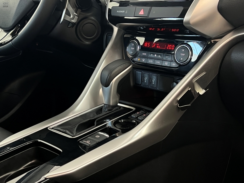 mitsubishi eclipse cross hpe 202425