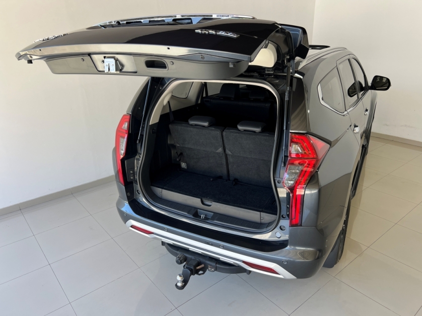 mitsubishi pajero sport hpe 202417