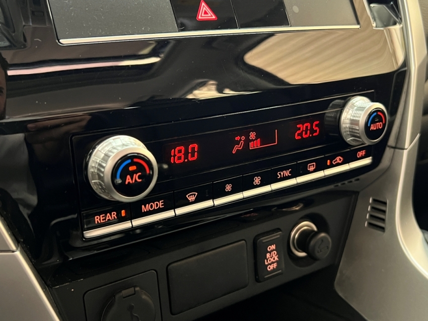 mitsubishi pajero sport hpe 20247