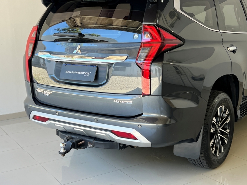 mitsubishi pajero sport hpe 202429