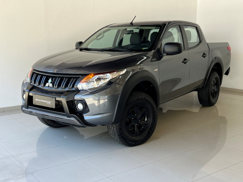 mitsubishi l200 triton outdoor glx 2024